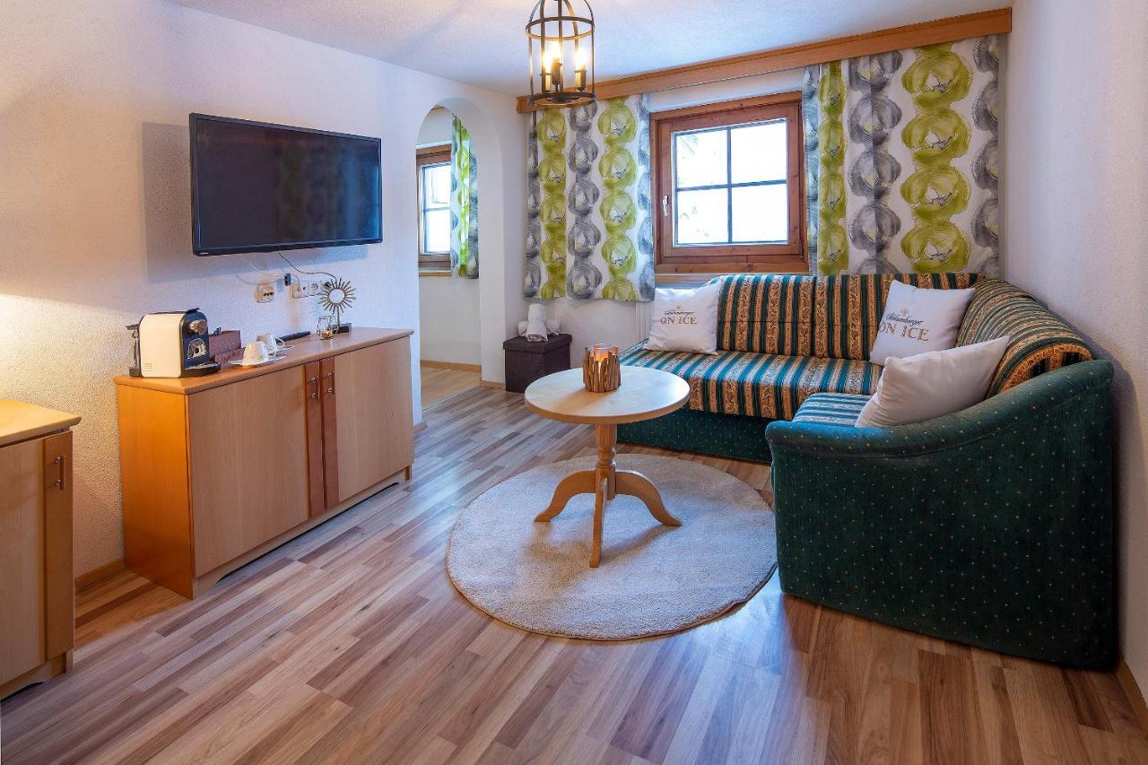 Gasthof Hotel Eiserne Hand Hochfilzen Ngoại thất bức ảnh