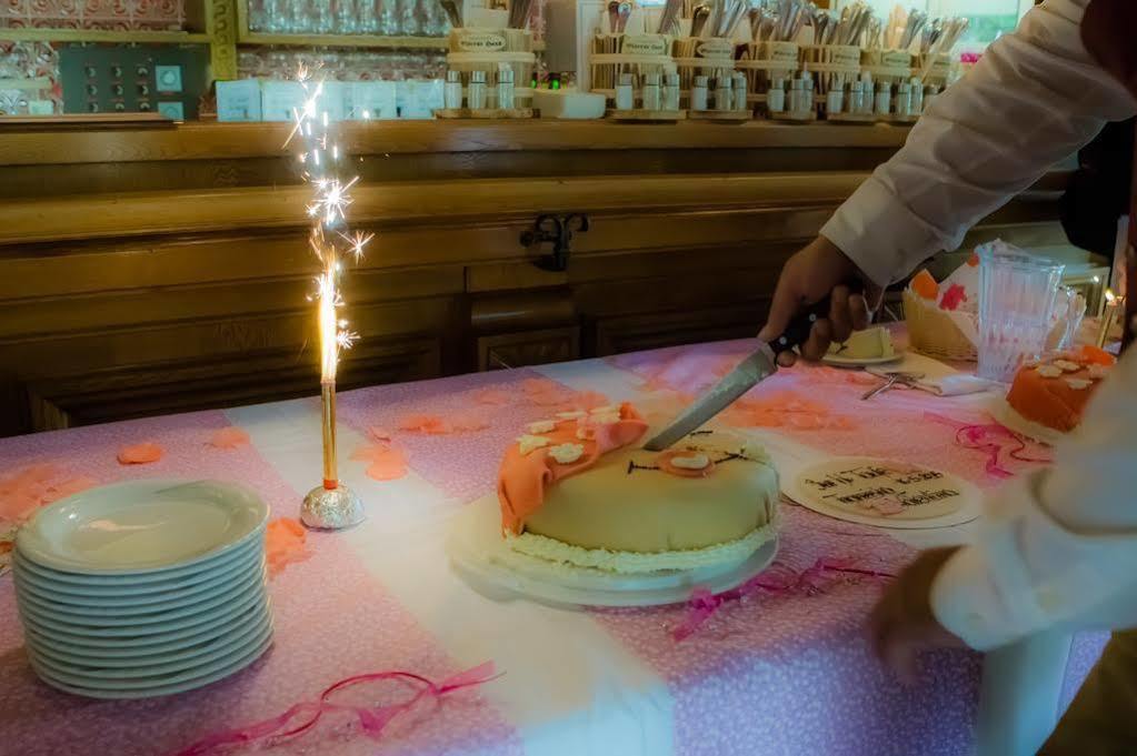 Gasthof Hotel Eiserne Hand Hochfilzen Ngoại thất bức ảnh